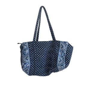 VERA BRADLEY Retired 2005 Nantucket Navy Duffel Large Travel quilted blue Bag